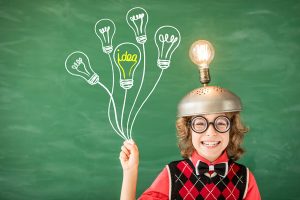 UpworkとFiverrを徹底比較【最大級の英語クラウドソーシングサイト】