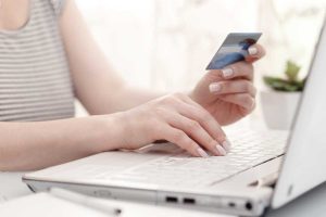 Design Cuts英語サイトの会員登録方法とバンドルの買い方【商用利用可能なデザイン素材販売サイト】