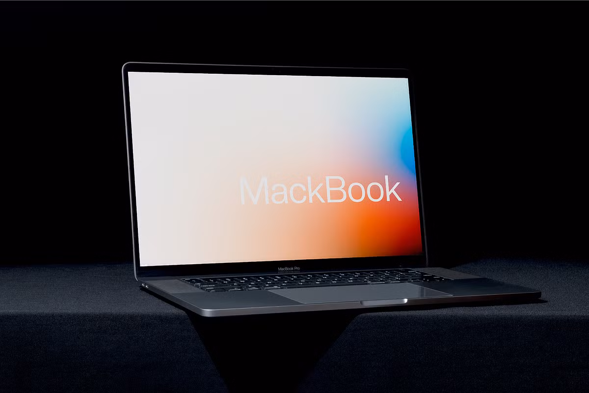 MacBook Pro Realistic Mockup P.01
